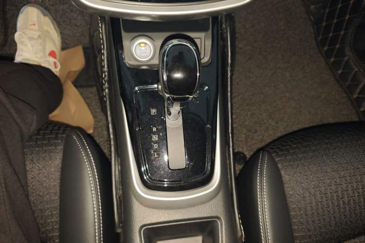 Used Nissan Tiida 2019 1.6L CVT Smart Drive Version China VI Standard
