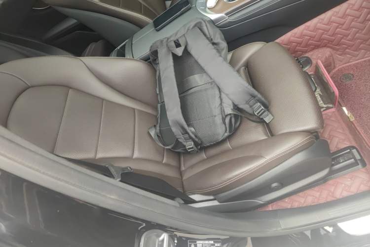 Used Mercedes-Benz GLC 2020 Facelift GLC 300 L 4MATIC Dynamic Edition
