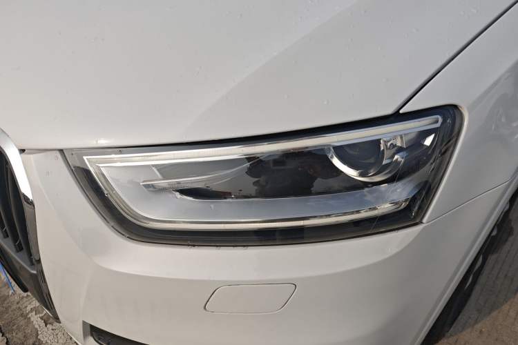 Used Audi Q3 2015 35 TFSI quattro Comfort model
