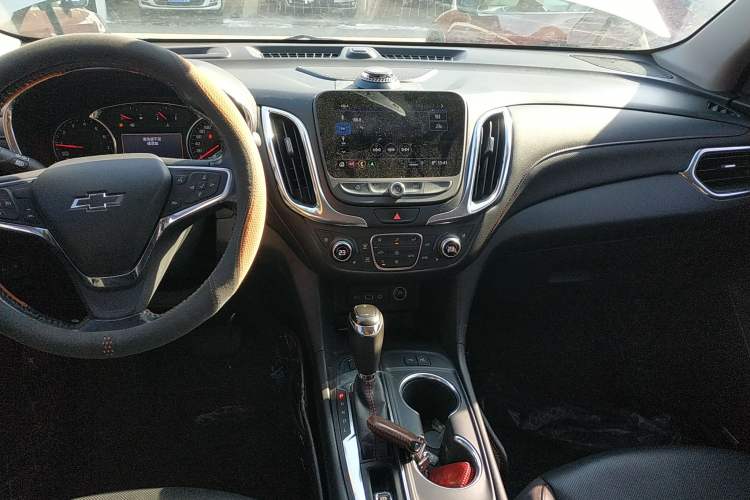 Used Chevrolet Equinox 2018 Redline 550T Automatic All-Wheel-Drive Trailblazer RS Edition
