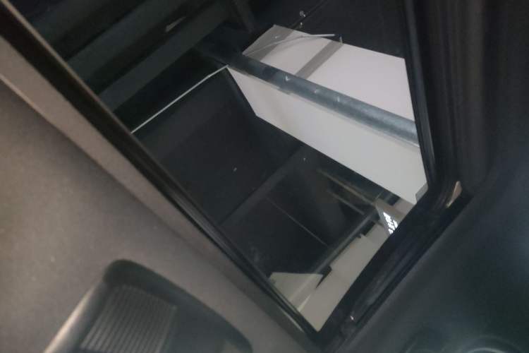 Used Mazda CX-4 2018 2.0L Automatic Two-Wheel Drive Blue Sky Premium Upgrade Version China V Standard