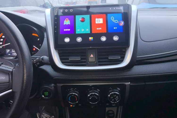 TDK.VehicleDetails.img