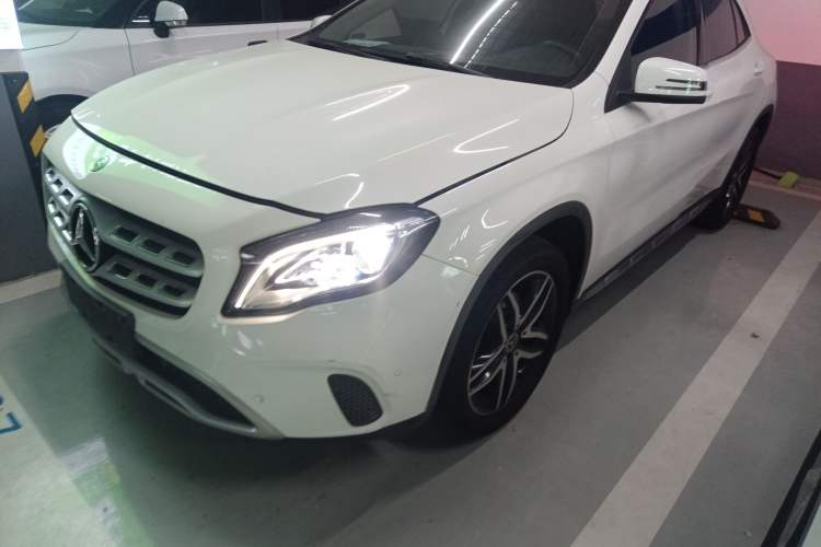 Used Mercedes-Benz GLA 2017 GLA 200 Fashion Model
