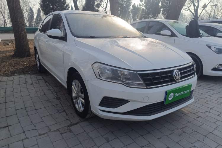 Used Volkswagen Jetta 2019 Dream Edition 1.4L Manual Fashion Version