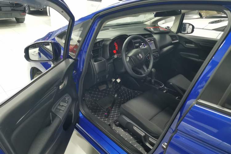 Used Honda Fit 2018 1.5L CVT Comfort Version