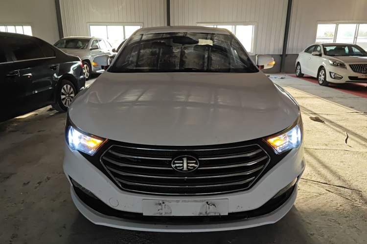 Used Bestune B30 2016 1.6L Automatic 10th Anniversary Edition