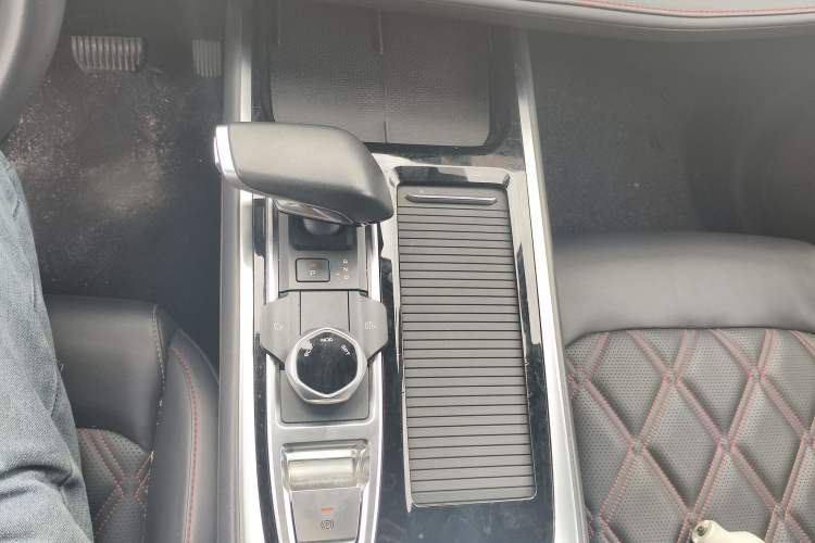 Used Changan CS55PLUS 2024 3rd Generation 1.5T DCT Prestige Model