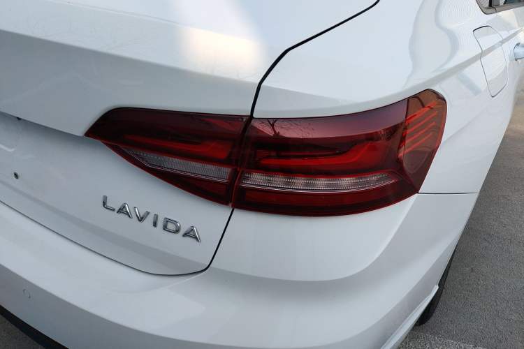 Used Volkswagen Lavida 2023 1.5L Automatic De Yi Edition
