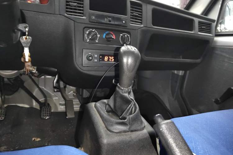 Used Wuling Zhiguang 2020 1.2L Practical Model China VI LSI