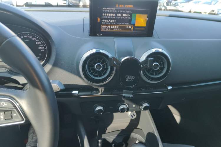 Used Audi A3 2020 Limousine 35 TFSI Fashion Edition China VI Emission Standard
