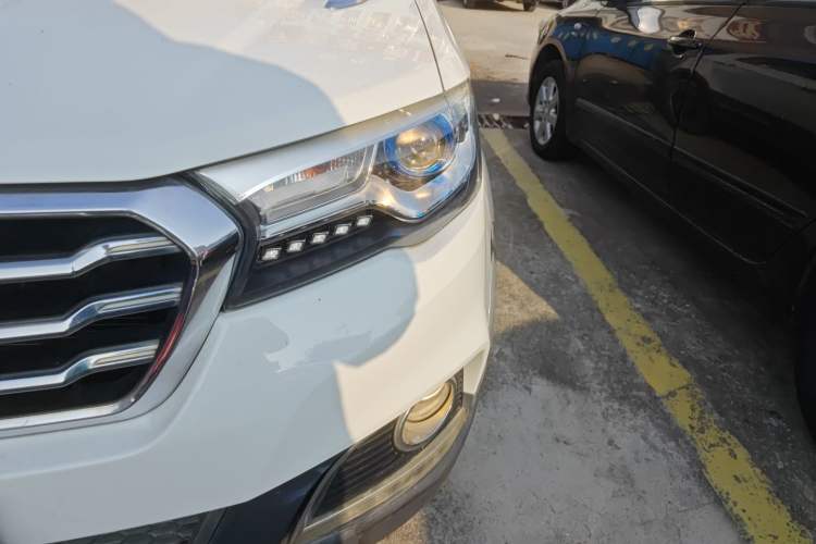 Used Haval H1 2015 1.5L Manual Luxury Model