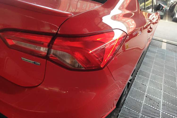 Used Ford Focus 2020 Sedan EcoBoost 180 Automatic ST Line
