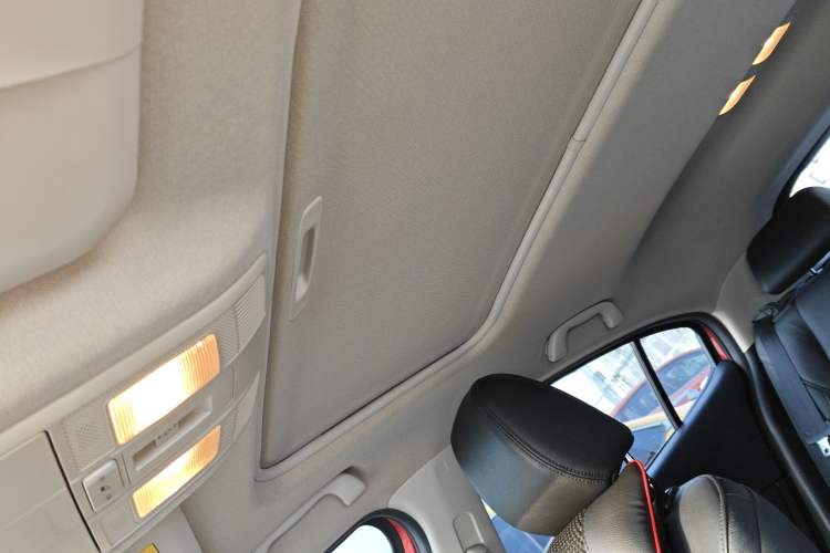 Used Mazda Mazda 3 Axela 2017 Hatchback 2.0L Automatic Sport Model China VI Standard