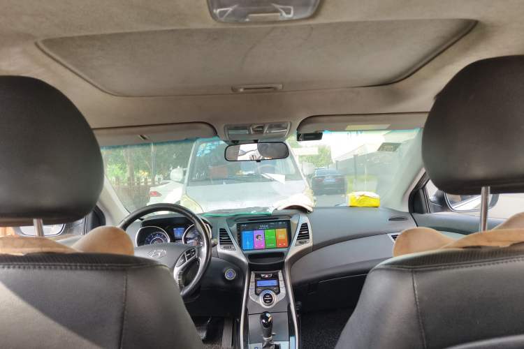 Used Hyundai Elantra 2015 1.6L Automatic Luxury Model