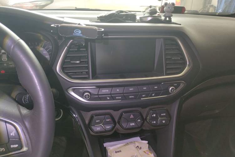 Used GAC Trumpchi GS4 2017 200T G-DCT Two-Wheel Drive Luxury Edition