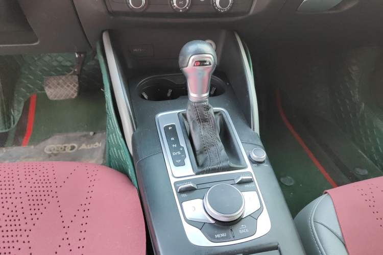 Used Audi A3 2017 Sportback 35 TFSI Fashion Model