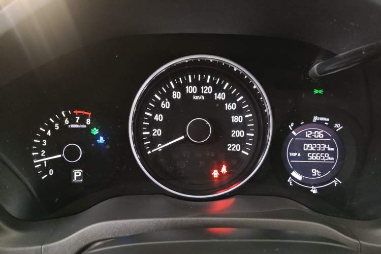 Used Honda Vezel 2020 1.5L CVT Pioneer Edition

