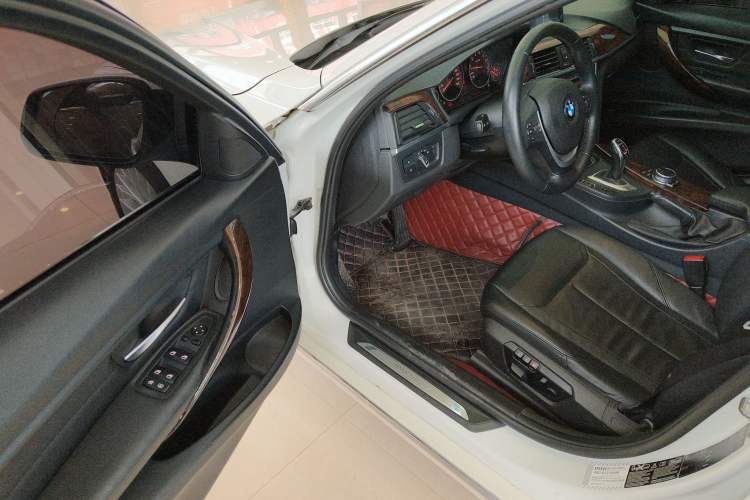 Used BMW 3 Series 2014 328Li xDrive Luxury Design Package
