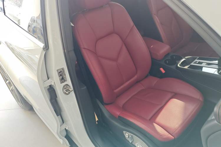 Used Porsche Macan 2023 Macan S 2.9T
