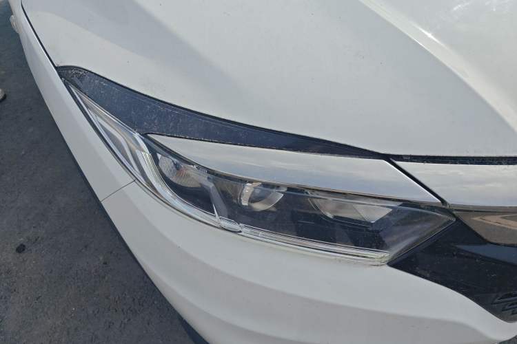 Used Honda Vezel 2020 1.5L CVT Pioneer Edition
