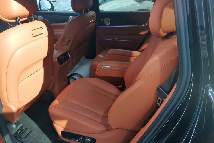 Used Hima AITO M9 2024 Range-Extended Ultra Version 42 kWh 6-Seater Model
