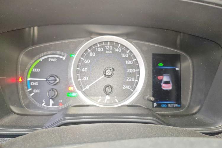 Used Toyota Levin 2021 Dual-Motor 1.8H E-CVT Leading Edition
