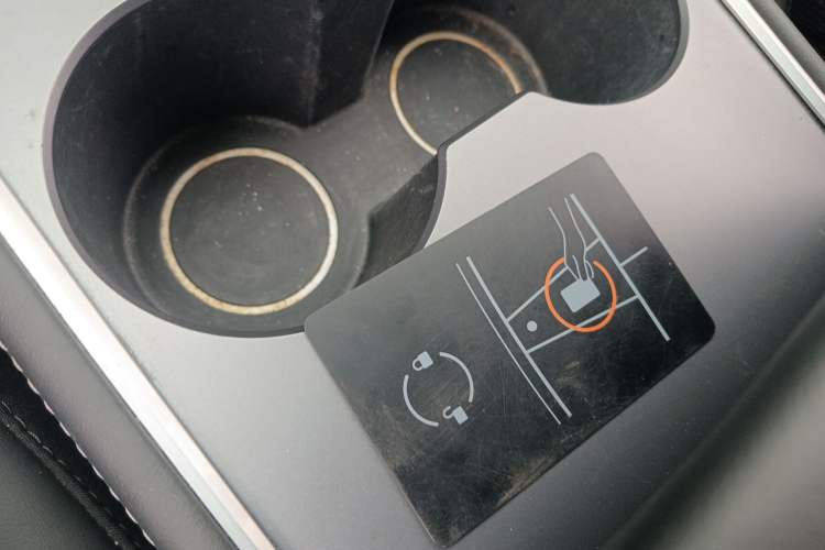 Used Tesla Model Y 2021 Long-Range All-Wheel-Drive Version