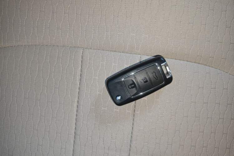 Used FORTHING Lingzhi 2023 M5 1.6L Utility Model 7 Seats