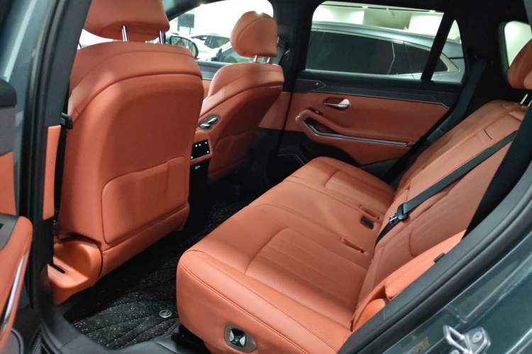 Used BYD Tang L 2025 DM 175KM Drone Player Edition
