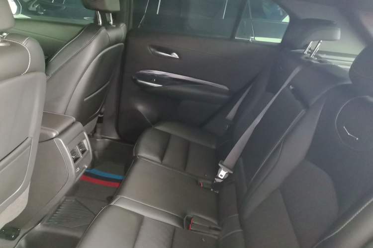 Used Cadillac XT4 2022 28T Two-Wheel Drive Fashion Edition