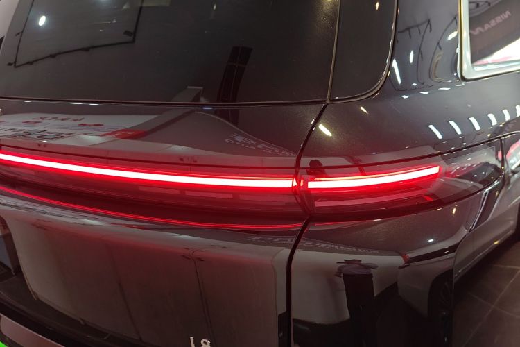 Used Li Auto L8 2023 Air model