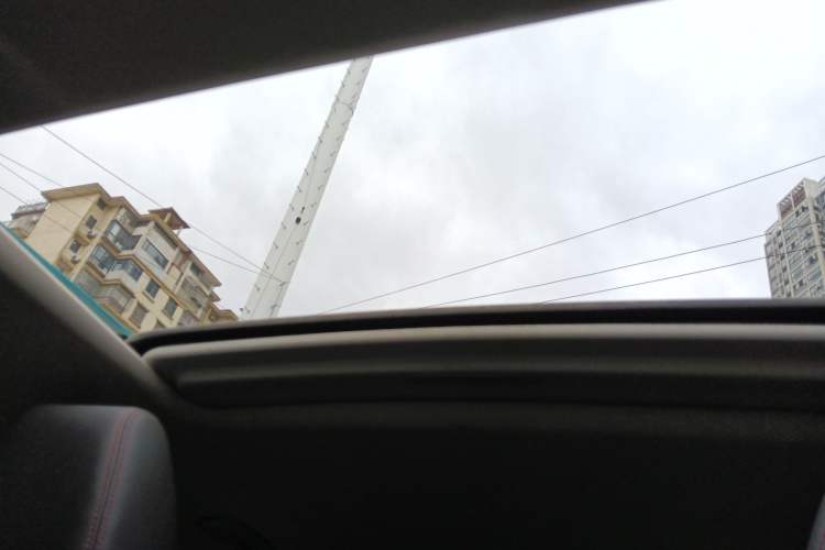 Used Dongfeng Aeolus Yixuan 2020 230T Automatic Dazzle Track Edition
