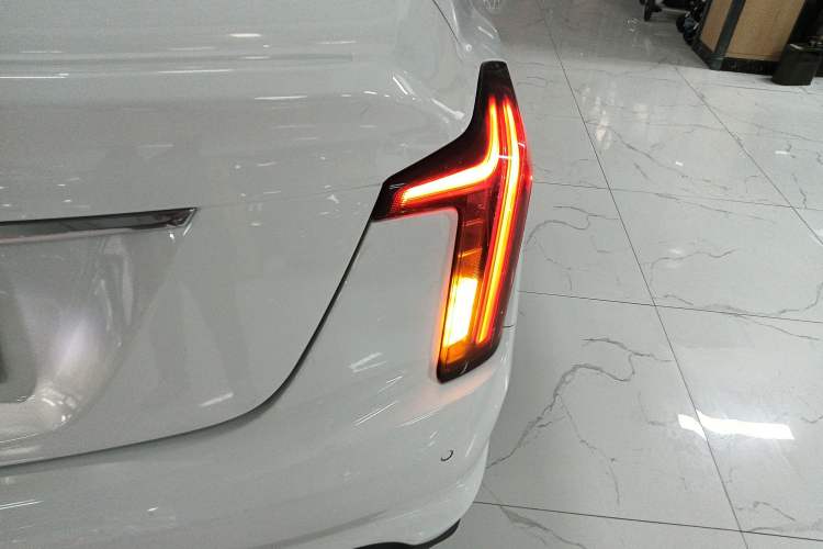 Used Cadillac CT5 2021 Revised 28T Luxury Version
