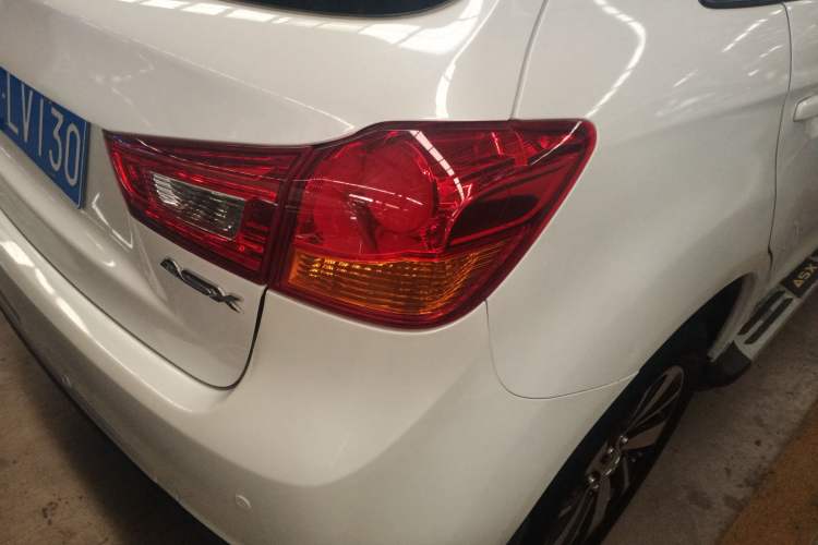 Used Mitsubishi ASX 2018 2.0L CVT Two-Wheel Drive Deluxe Edition
