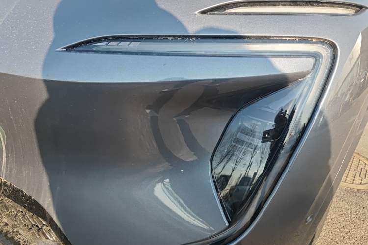 Used  07 2024 Max Extended-Range Edition