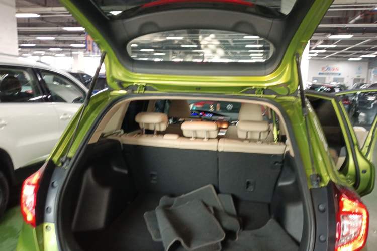 Used Honda Jade 2014 1.8L Automatic Comfort Elite Version 5 Seats
