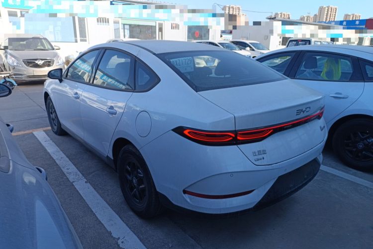 Used BYD Qin PLUS 2025 DM-i Smart Drive 55KM Leading Model
