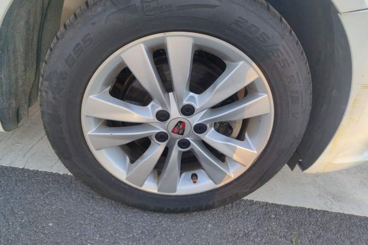 Used Roewe 360 2015 1.5L Automatic Luxury Edition