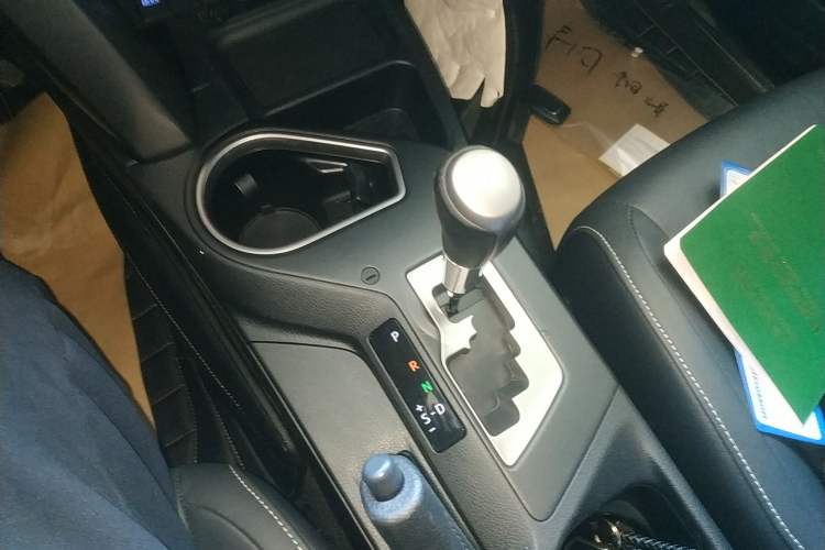 Used Toyota RAV4 2016 2.5L Automatic 4x4 Elite Edition
