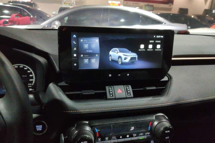 Used Toyota Wildlander 2024 2.0L CVT Two-Wheel Drive Luxury PLUS Edition
