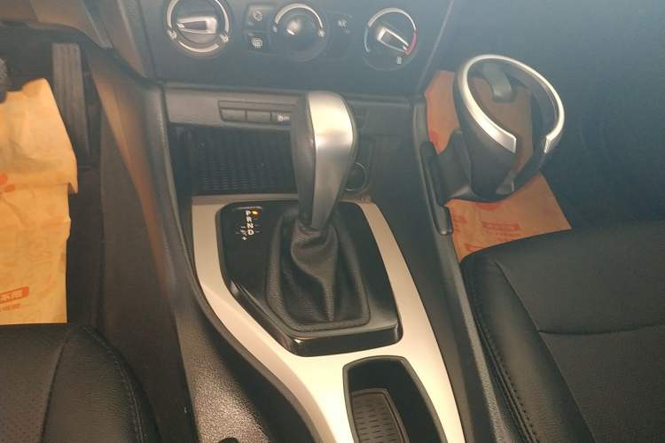 Used BMW X1 2013 sDrive18i Fashion Model
