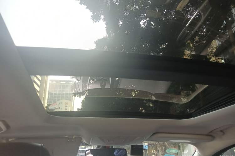 Used Ford Kuga 2017 EcoBoost 180 Two-Wheel-Drive Luxury Wing Edition
