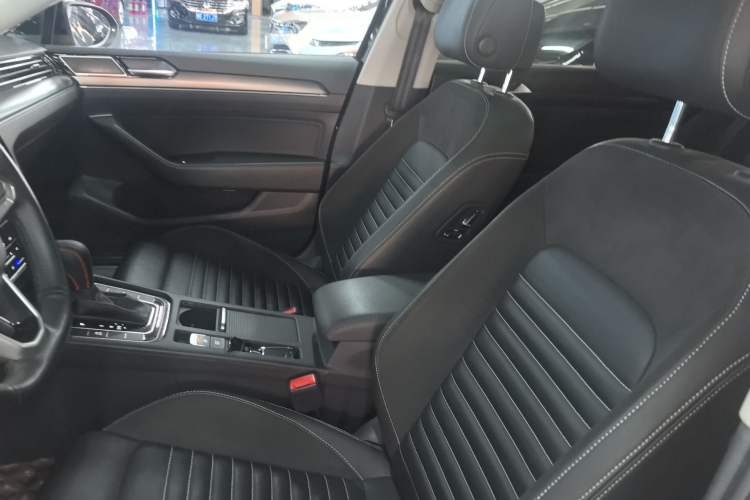 Used Volkswagen Magotan 2020 330TSI DSG Leading Model