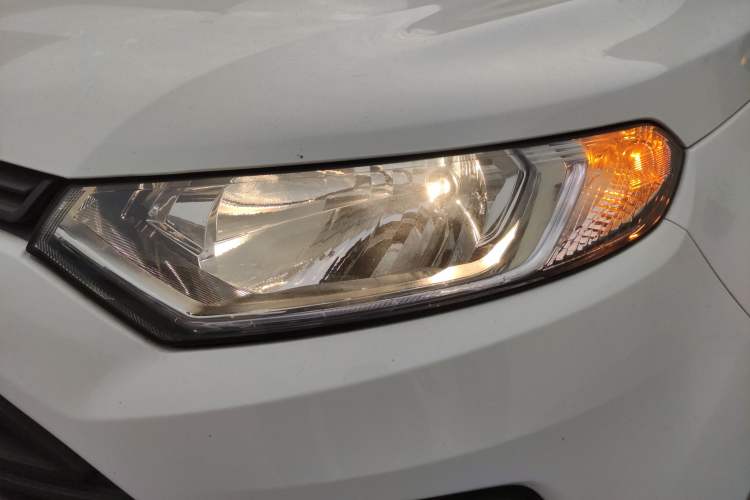 Used Ford EcoSport 2013 1.5L Manual Comfort Model