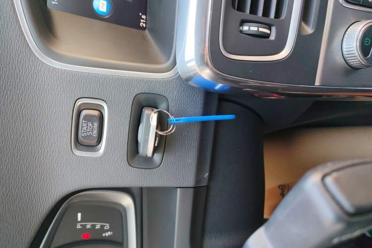 Used Volvo S60 2019 S60L Facelift T5 Intelligent Advanced Edition
