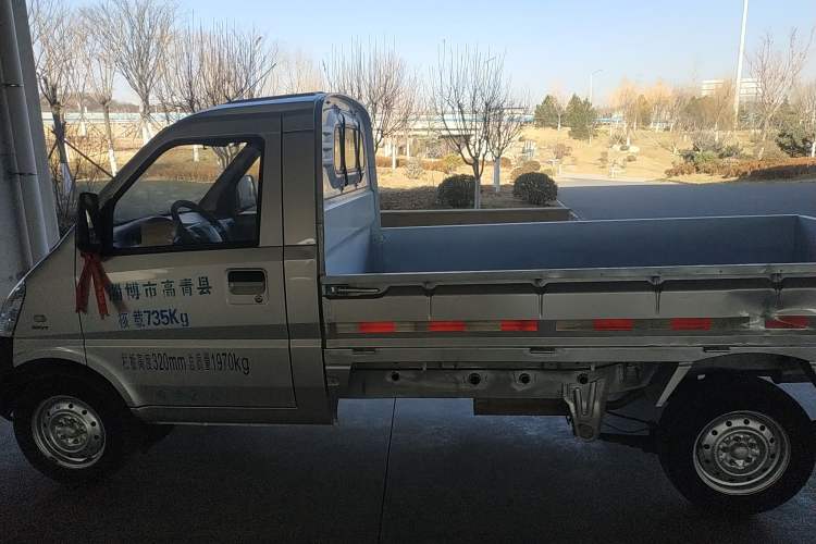 Used Wuling Rongguang Small Truck 2019 1.5L Base Single-Row Emission Standard VI L3C
