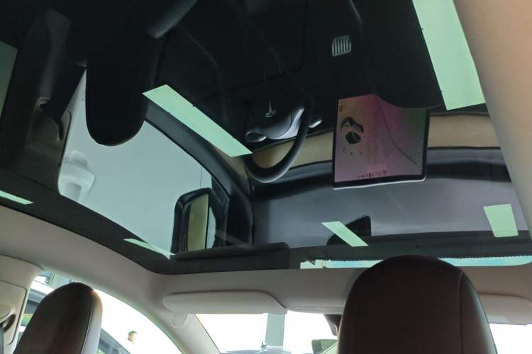 Used Tesla Model Y 2021 Long-Range All-Wheel-Drive Version 3D7