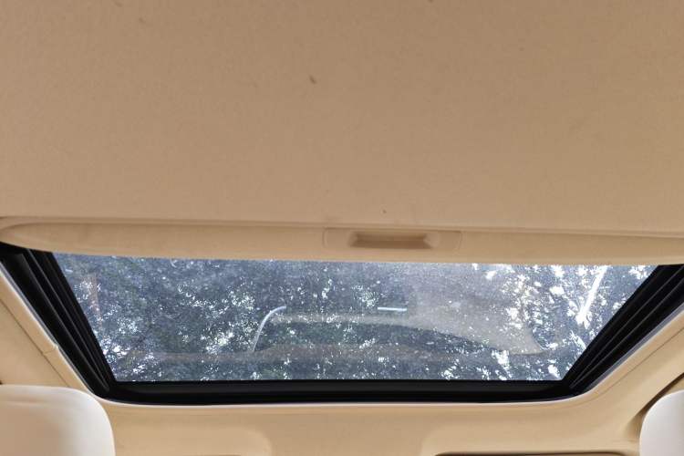 Used Toyota Corolla 2017 Revised Dual-Engine 1.8L E-CVT Elite Edition