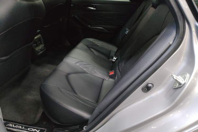 Used Toyota Avalon 2022 2.5L Touring Premium Edition