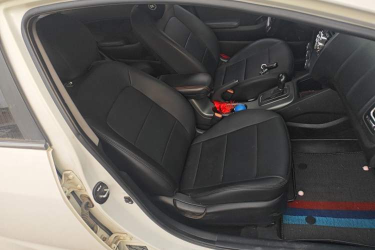 Used Kia K3 2015 1.6L Automatic GLS
